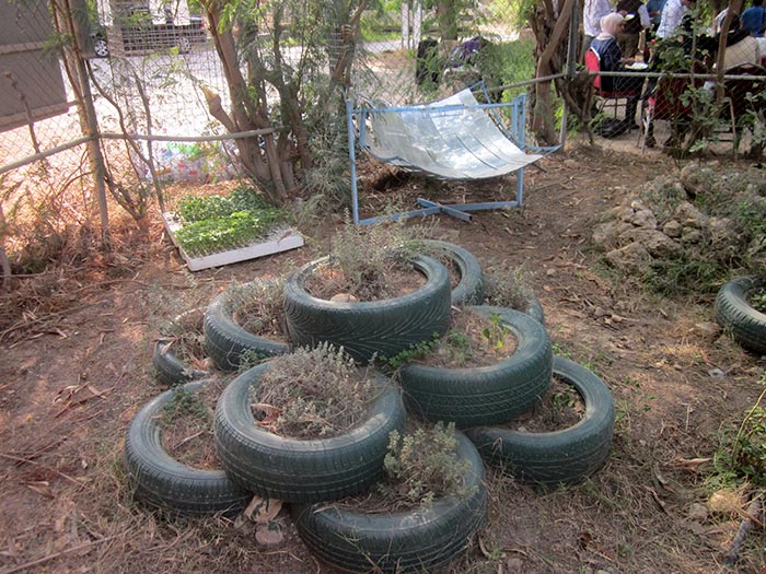At the Sharhabil Bin Hassneh Eco-Center in Jordan, another example of reusing materials is demonstrated.